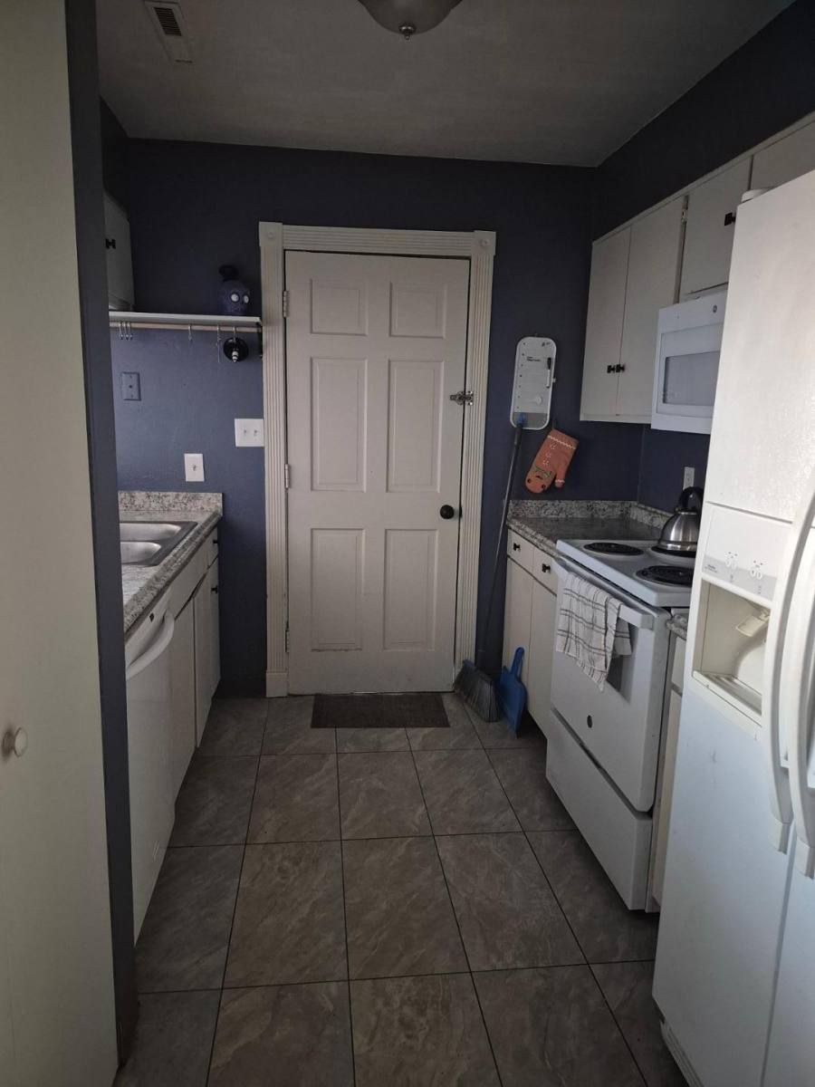 Apartment for rent at 1625 N Murray Blvd #230, Colorado Springs, CO 80915