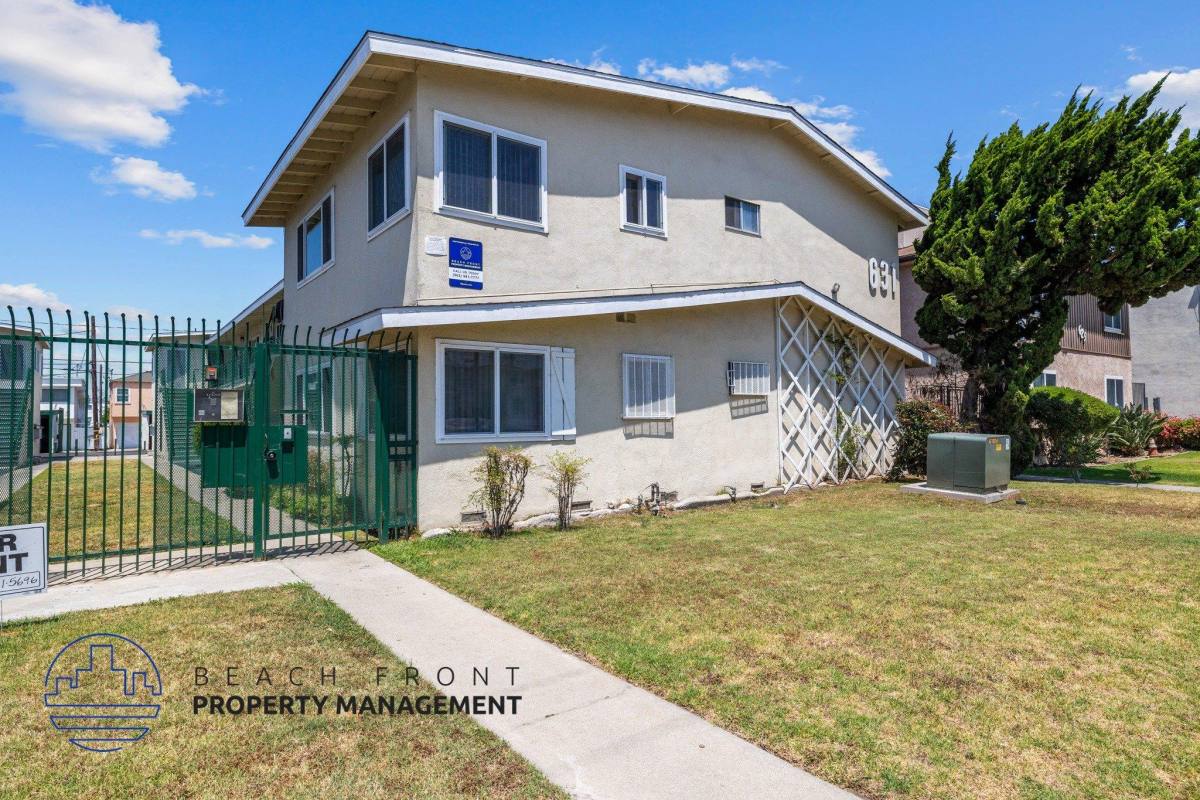 Apartment for rent at 631-635 South Grevillea Avenue, 631-635 Grevillea Ave #9, Inglewood, CA 90301
