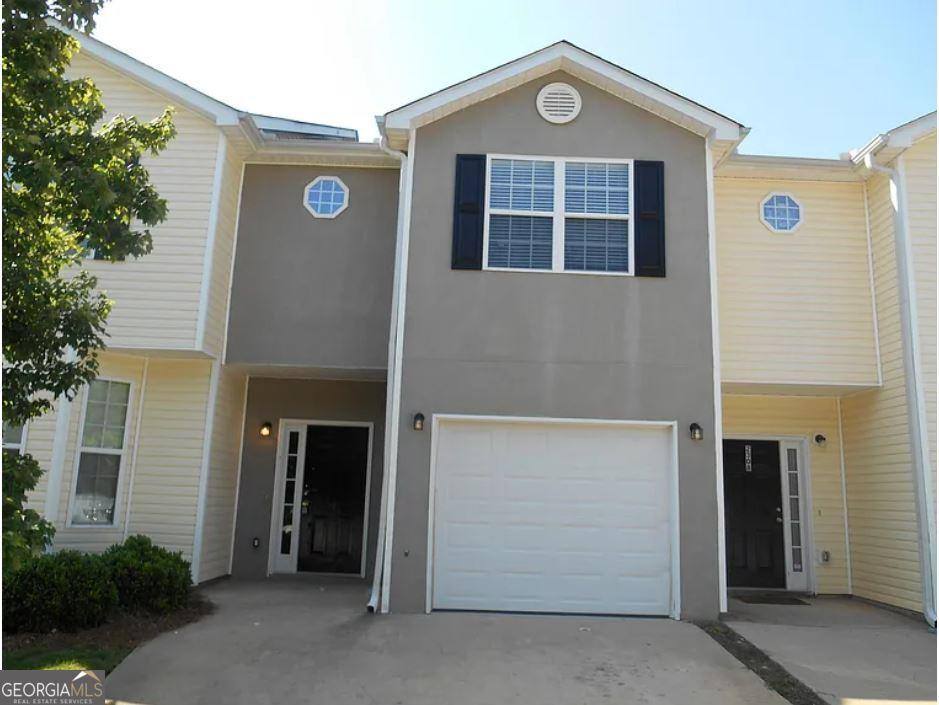 Townhouse for rent at 2306 Nicole Dr, Hampton, GA 30228