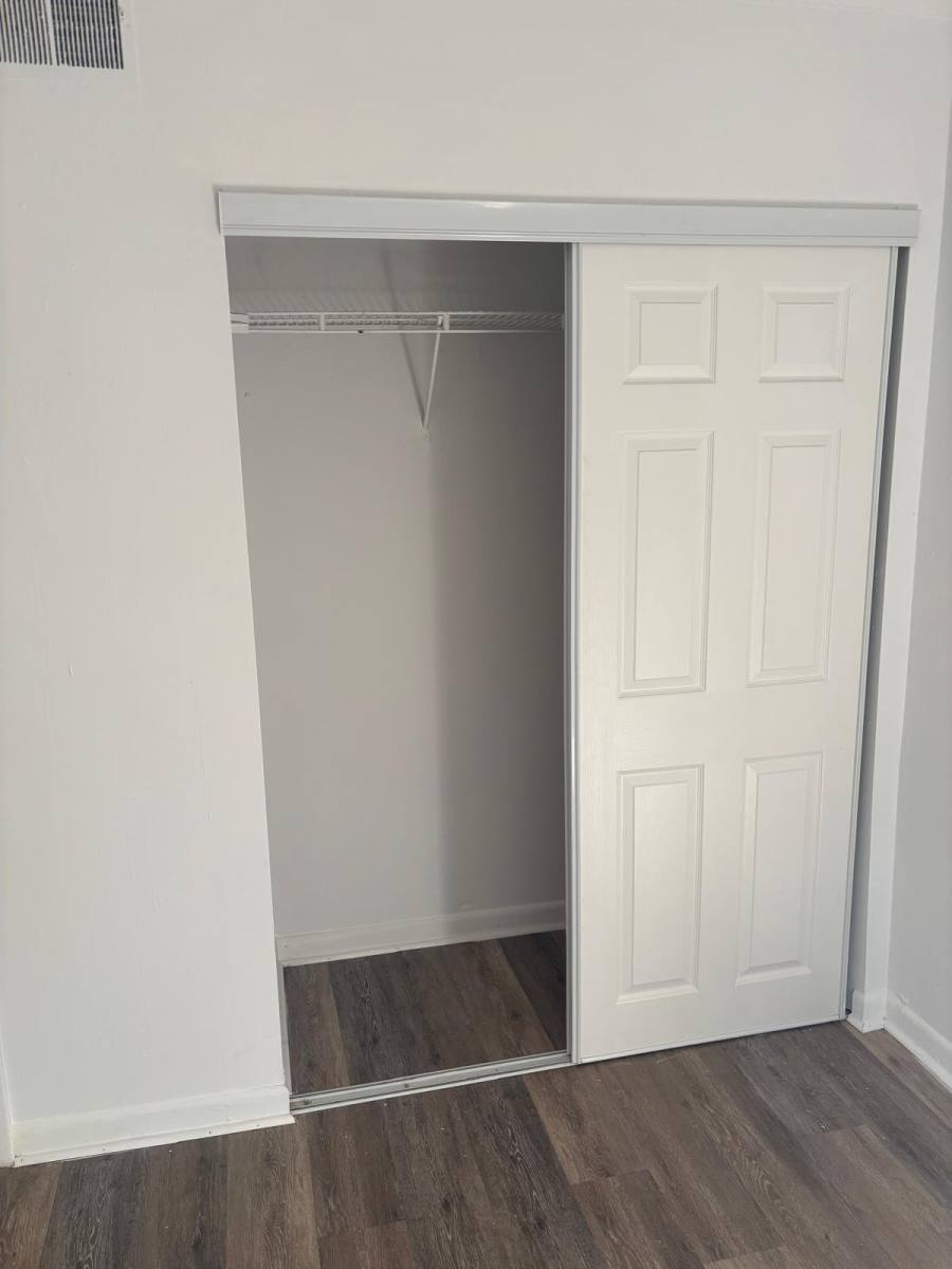 Apartment for rent at Colony Gardens, 111 N Pearl St, Plant City, FL 33563