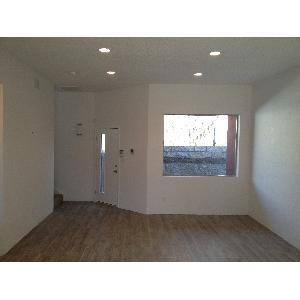 Townhouse for rent at 324 Vassar Dr SE #B, Albuquerque, NM 87106