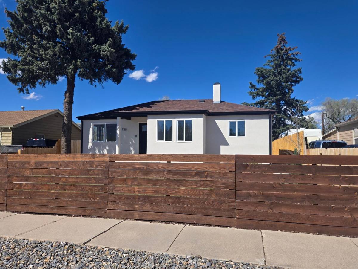 House for rent at 738 E Fountain Blvd #B, Colorado Springs, CO 80903