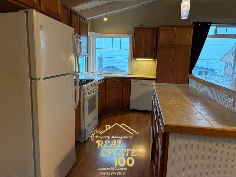 House for rent at Norwick's, 3550 NW Jetty Ave, Lincoln City, OR 97367