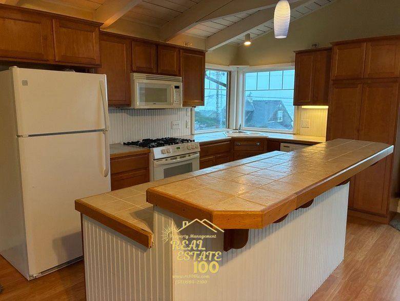 House for rent at Norwick's, 3550 NW Jetty Ave, Lincoln City, OR 97367