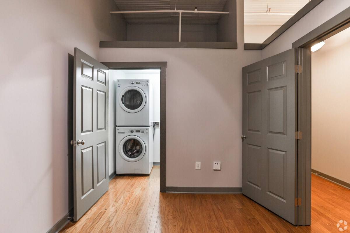 Apartment for rent at 450 3rd St #308, Macon, GA 31201