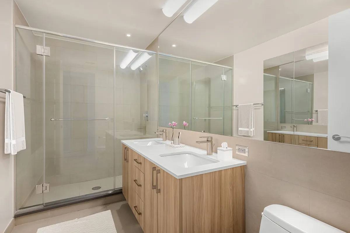 Apartment for rent at 8 Spruce St #61AA, New York, NY 10038
