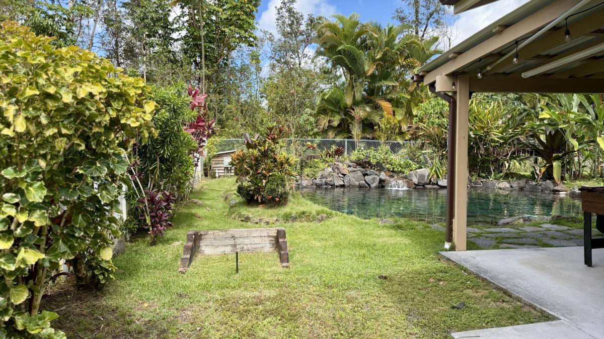 House for rent at 16-2063 Pearl Dr, Pahoa, HI 96778