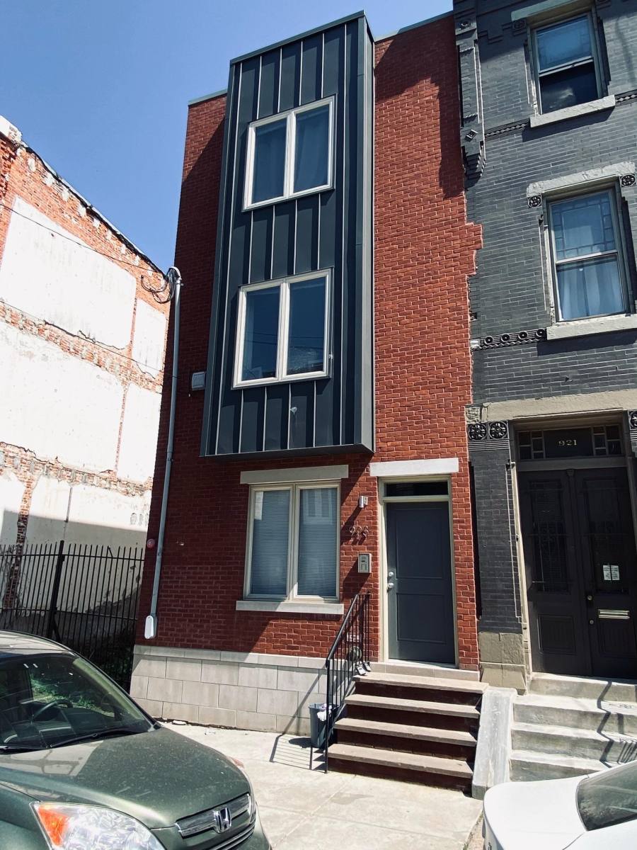 House for rent at 923 N 19th St #3R, Philadelphia, PA 19130