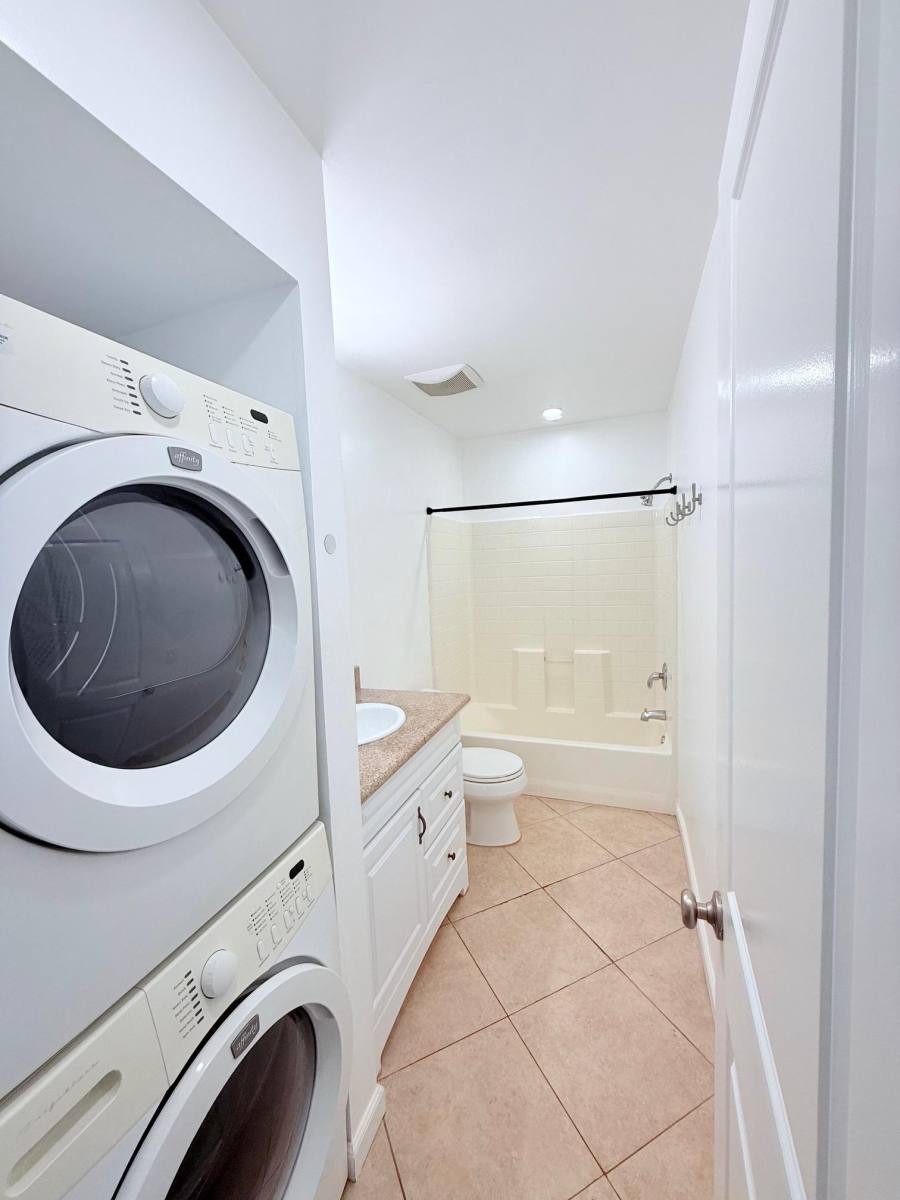 Apartment for rent at 2907 State St #1, Santa Barbara, CA 93105