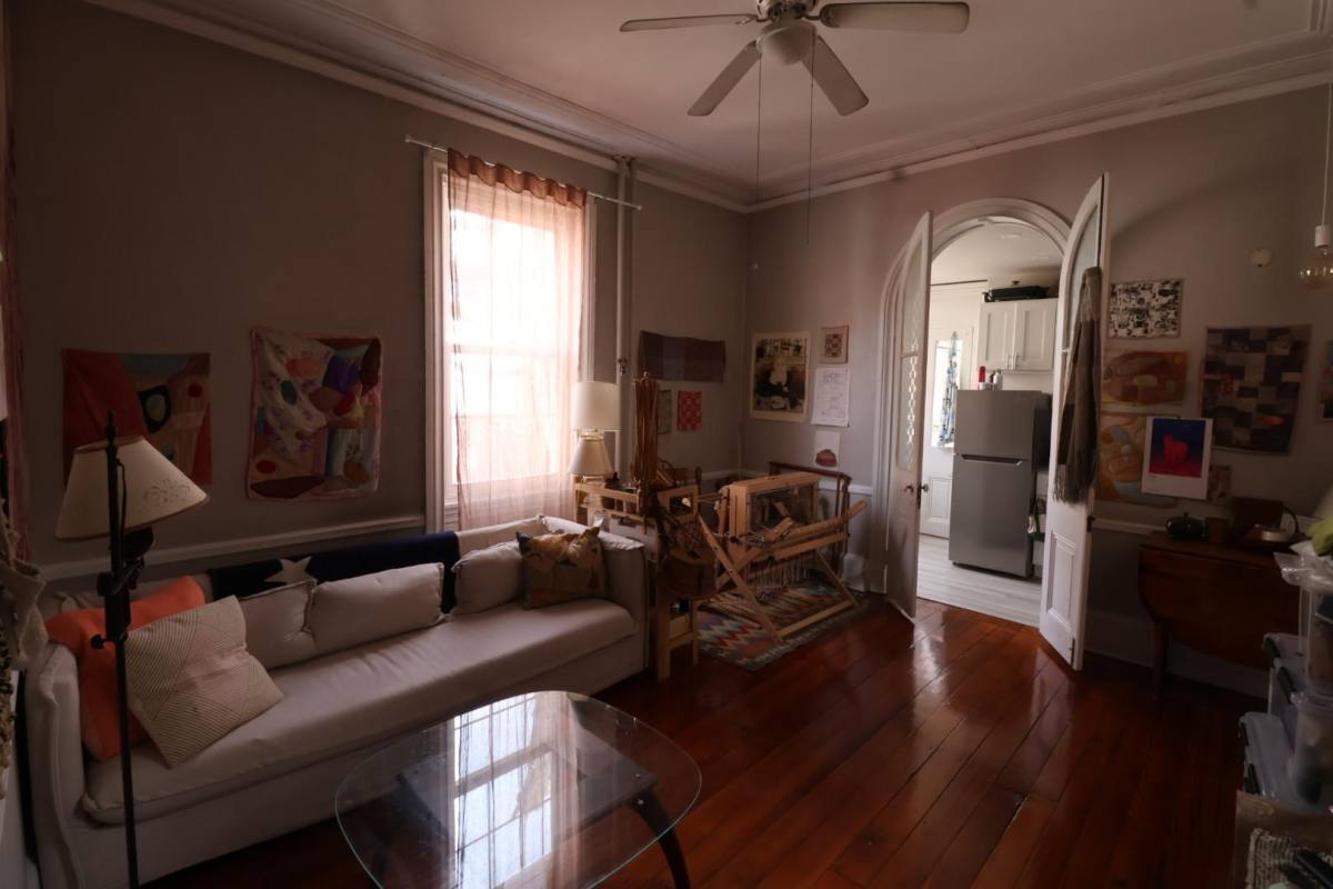 Apartment for rent at 409 S 9th St, Philadelphia, PA 19147