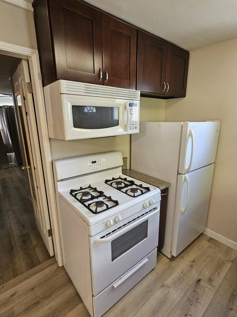 Apartment for rent at 1229 S Lake St #2, Burbank, CA 91502