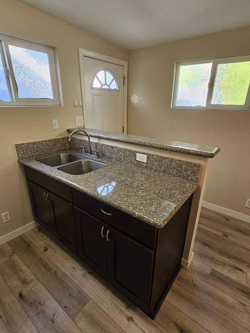 House for rent at 1229 S Lake St #2, Burbank, CA 91502