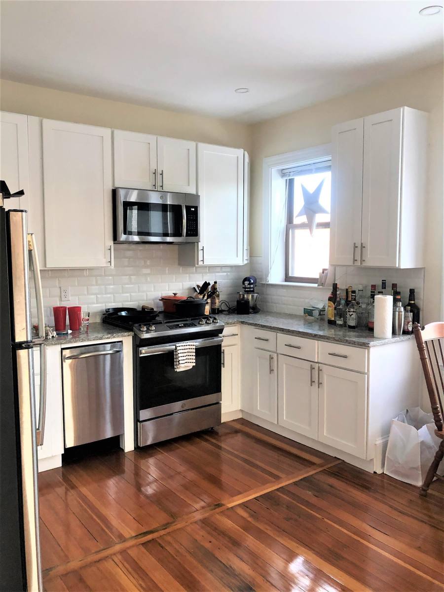 Apartment for rent at 9 Seaverns Ave #9- 3F, Jamaica Plain, MA 02130