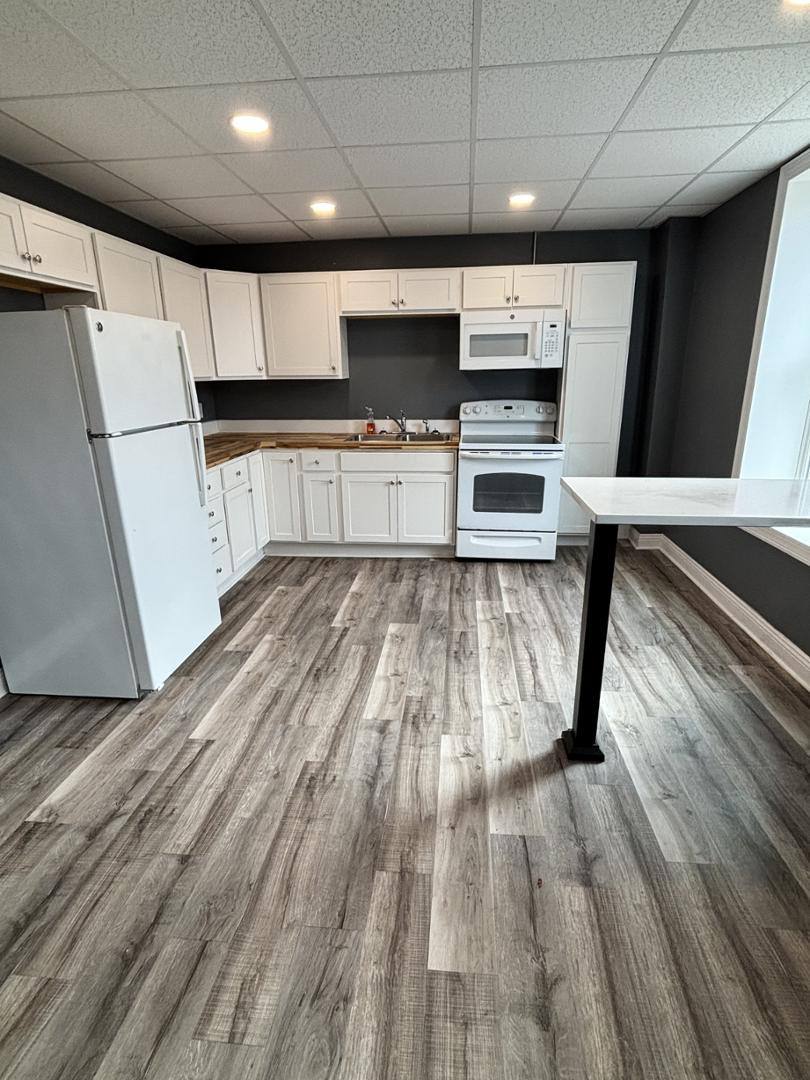 Apartment for rent at 616 Clinton St #1, Ottawa, IL 61350