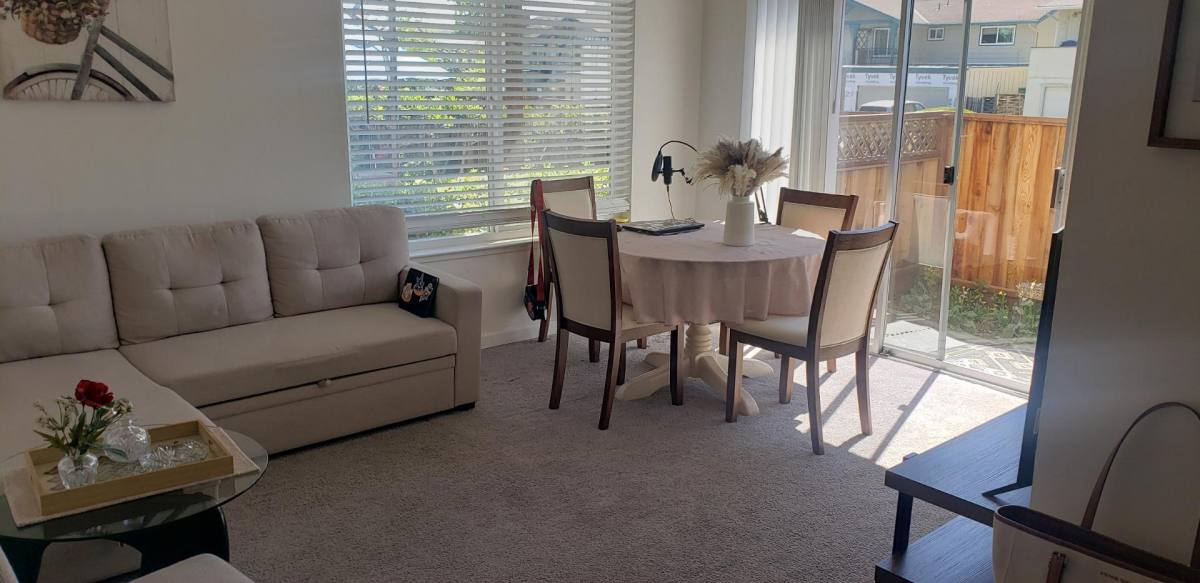 Apartment for rent at 7411 Rainbow Dr #1, Cupertino, CA 95014