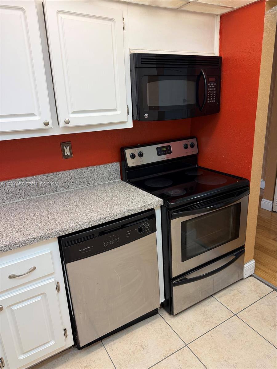 Apartment for rent at 1805 Sans Souci Blvd #413, Miami, FL 33181