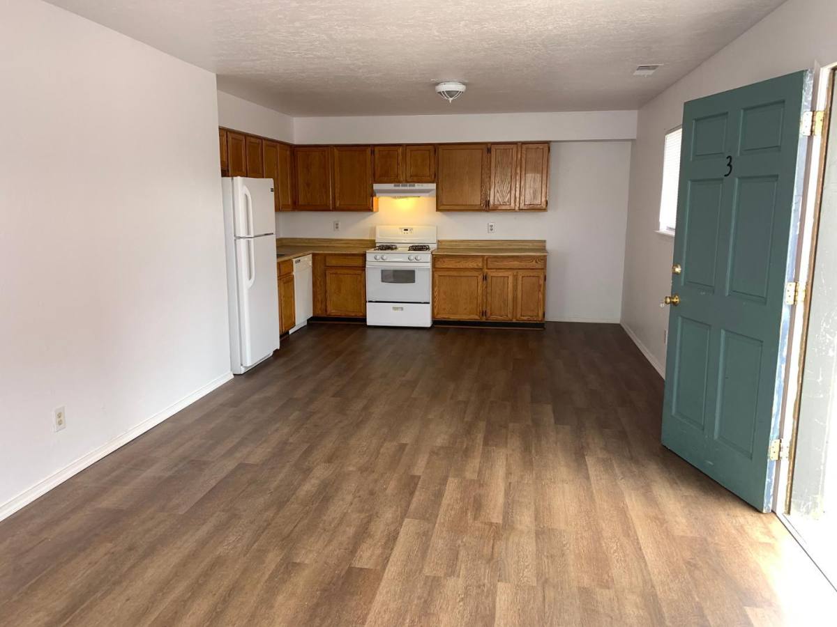 Apartment for rent at 927 Aztec Rd NW #3, Albuquerque, NM 87107