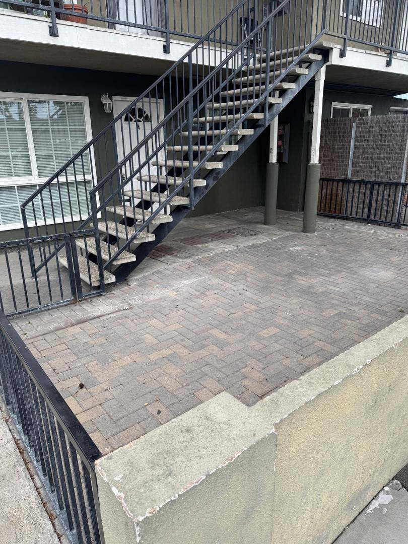 House for rent at 136 E Bay #A, Costa Mesa, CA 92627