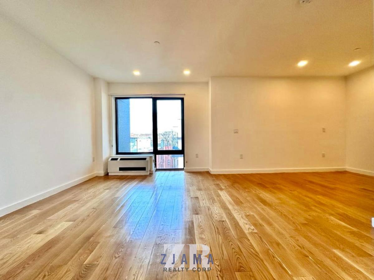Apartment for rent at 25 E 19th St #PHC, Brooklyn, NY 11226
