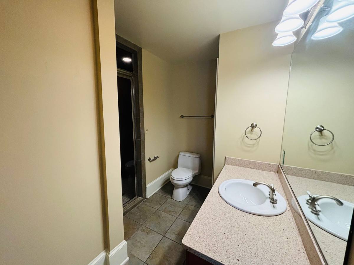 Apartment for rent at 115 College Ave, Blacksburg, VA 24060