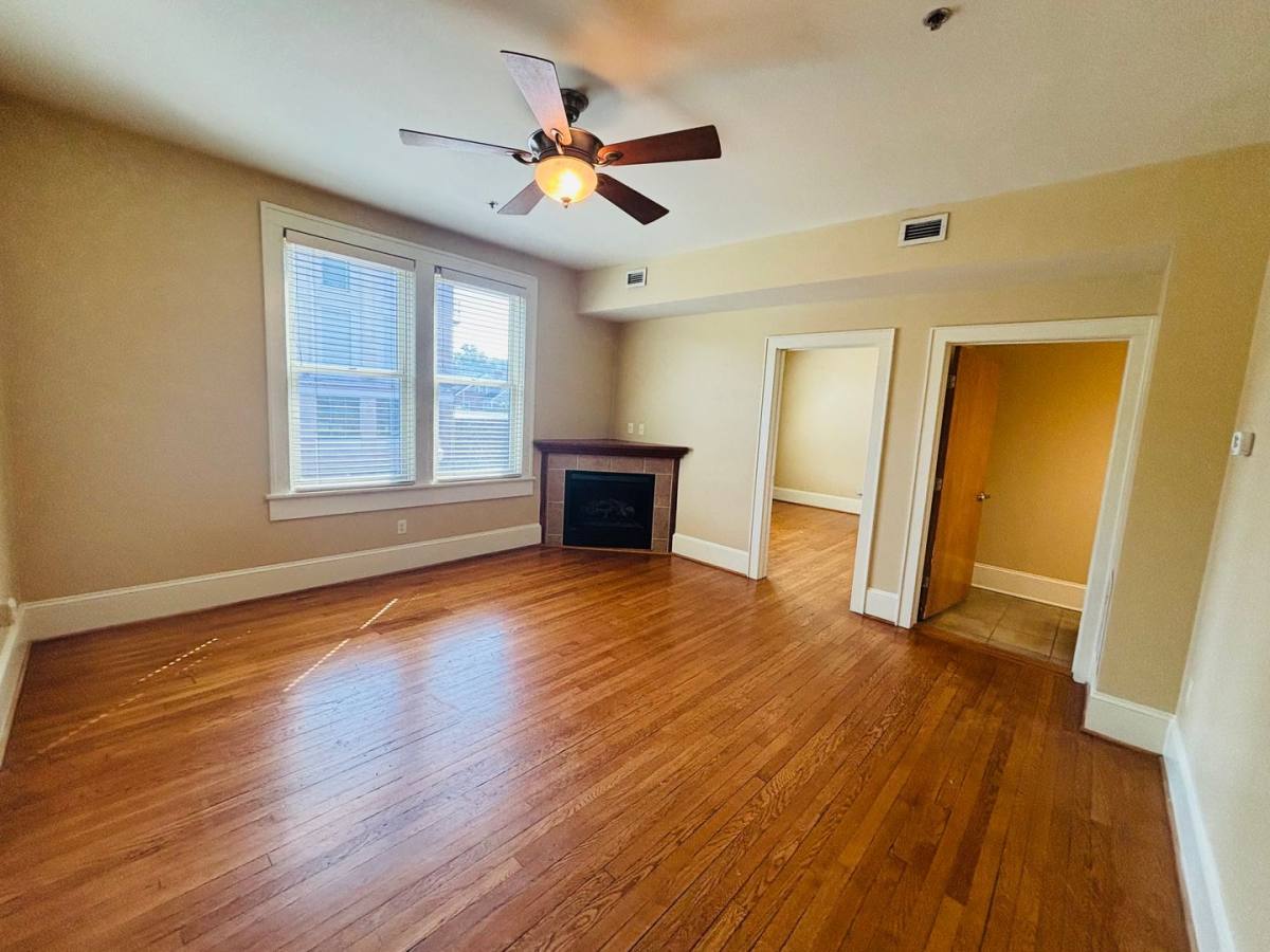 Apartment for rent at 115 College Ave, Blacksburg, VA 24060