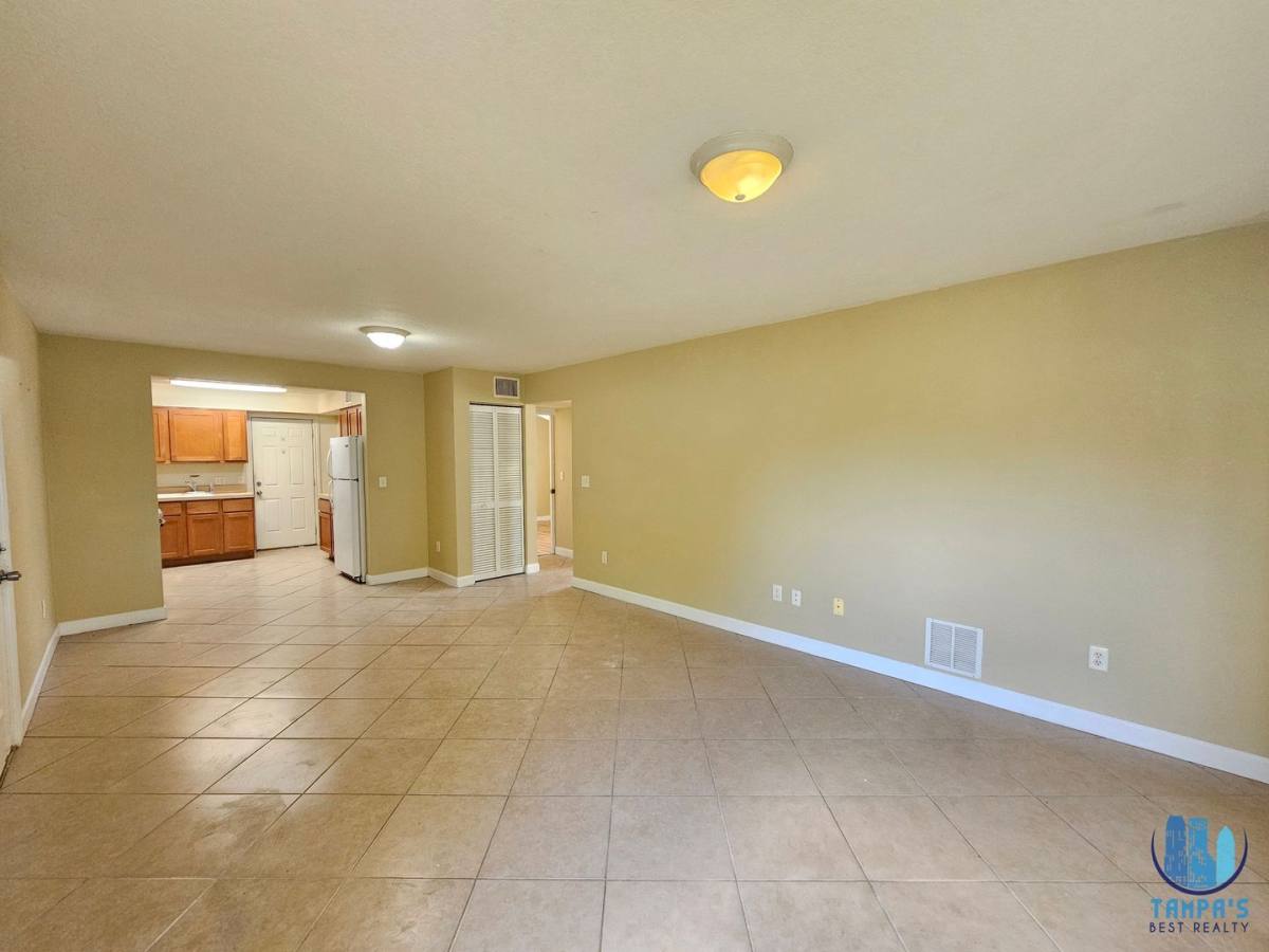 Apartment for rent at 1365 Drew St, Clearwater, FL 33755