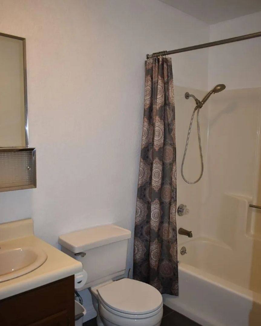 House for rent at 6112 Norman Court, Inyokern, CA 93527