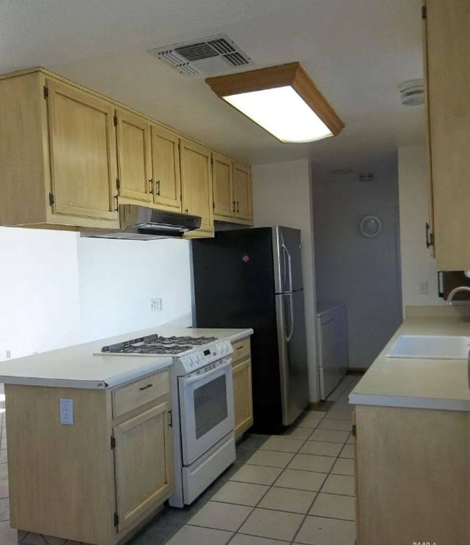 House for rent at 6112 Norman Court, Inyokern, CA 93527