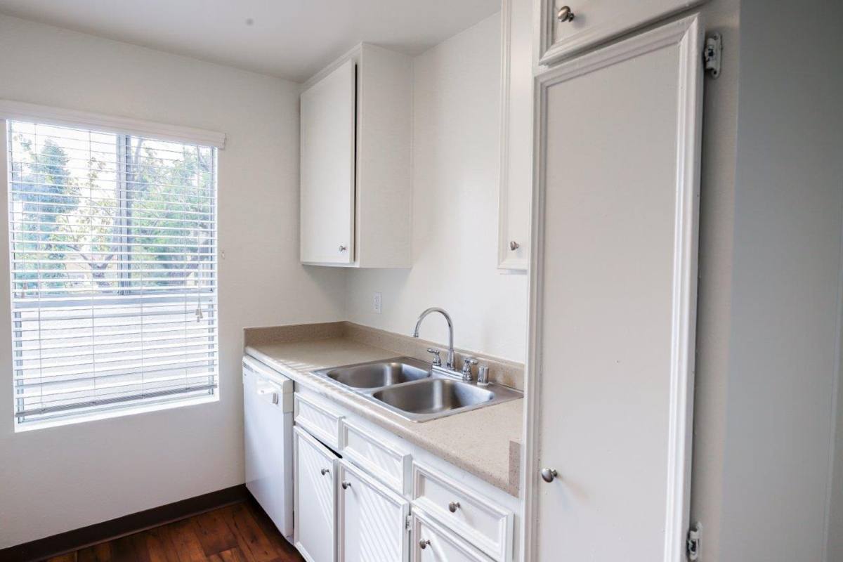 Apartment for rent at 13608 - 13628 Pomerado Rd, Poway, CA 92064