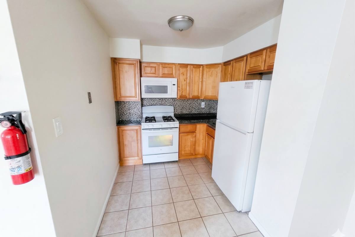 Apartment for rent at 2726 Cranston Rd, Philadelphia, PA 19131
