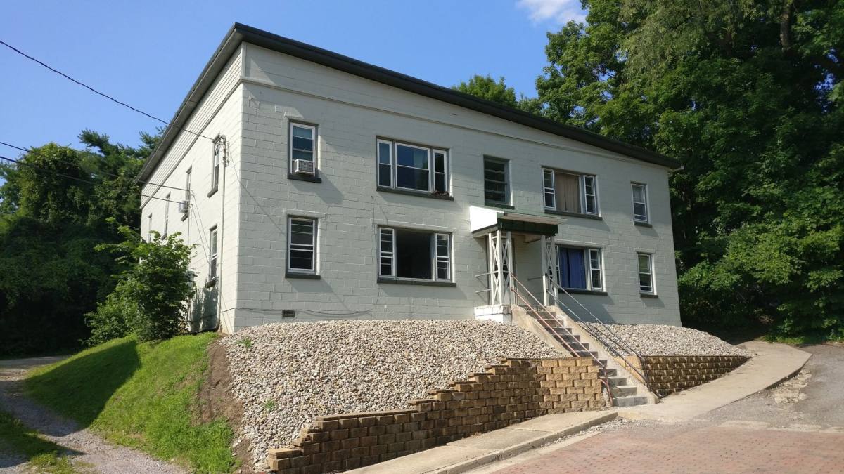 Apartment for rent at 233 Boileau Place, Meadville, PA 16335