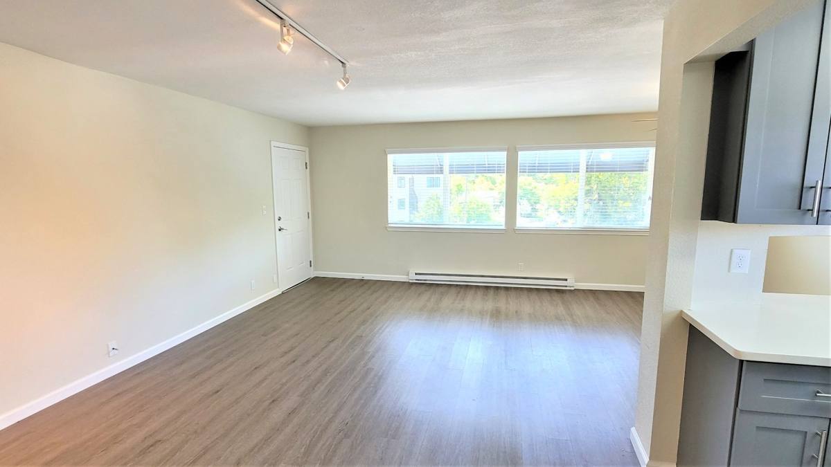 Apartment for rent at 438 N El Camino Real, San Mateo, CA 94401