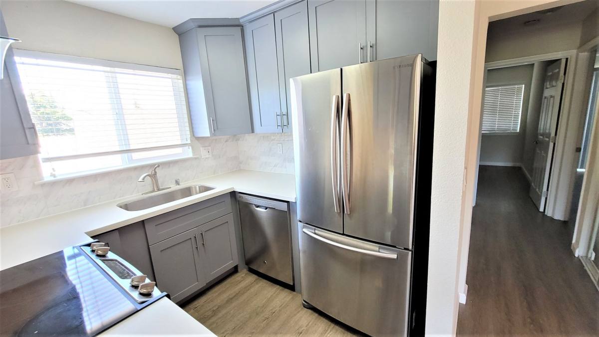 Apartment for rent at 438 N El Camino Real, San Mateo, CA 94401