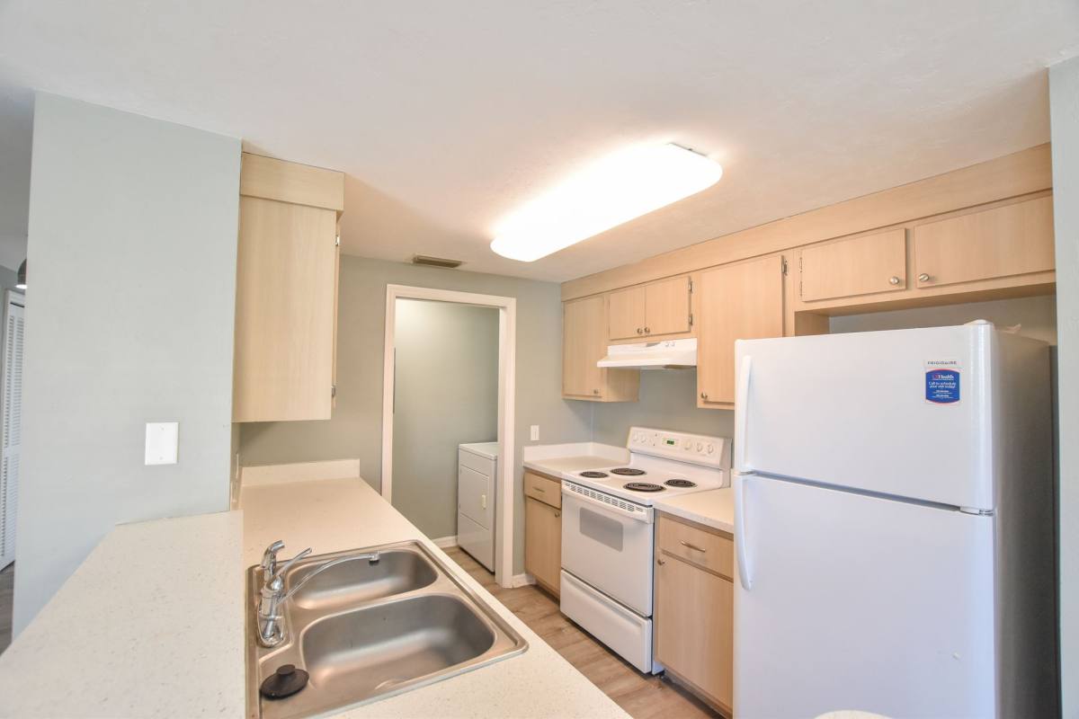 Apartment for rent at 2304 SW 35th Place, Gainesville, FL 32608