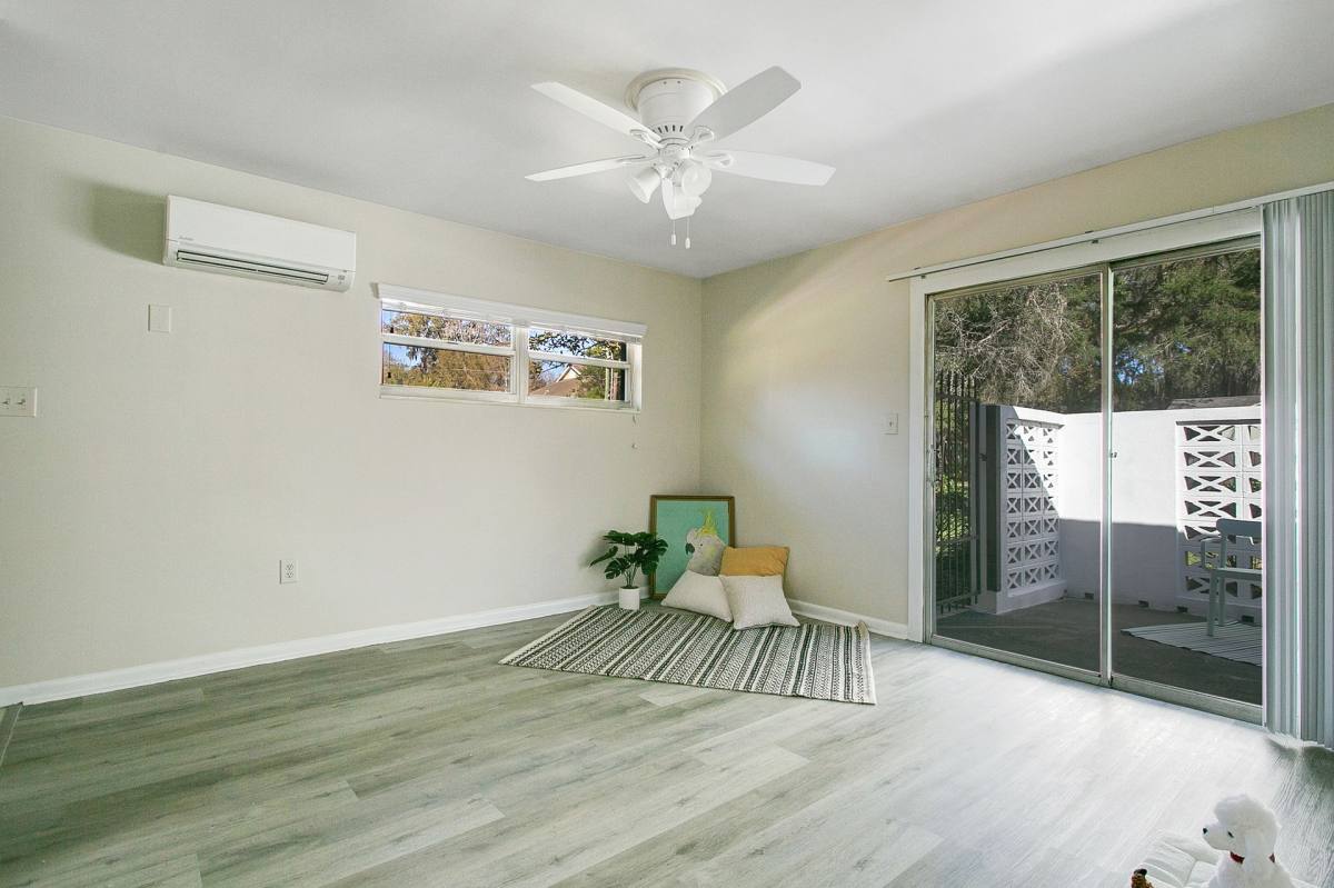 Apartment for rent at 1820 NW 10th St, Gainesville, FL 32609