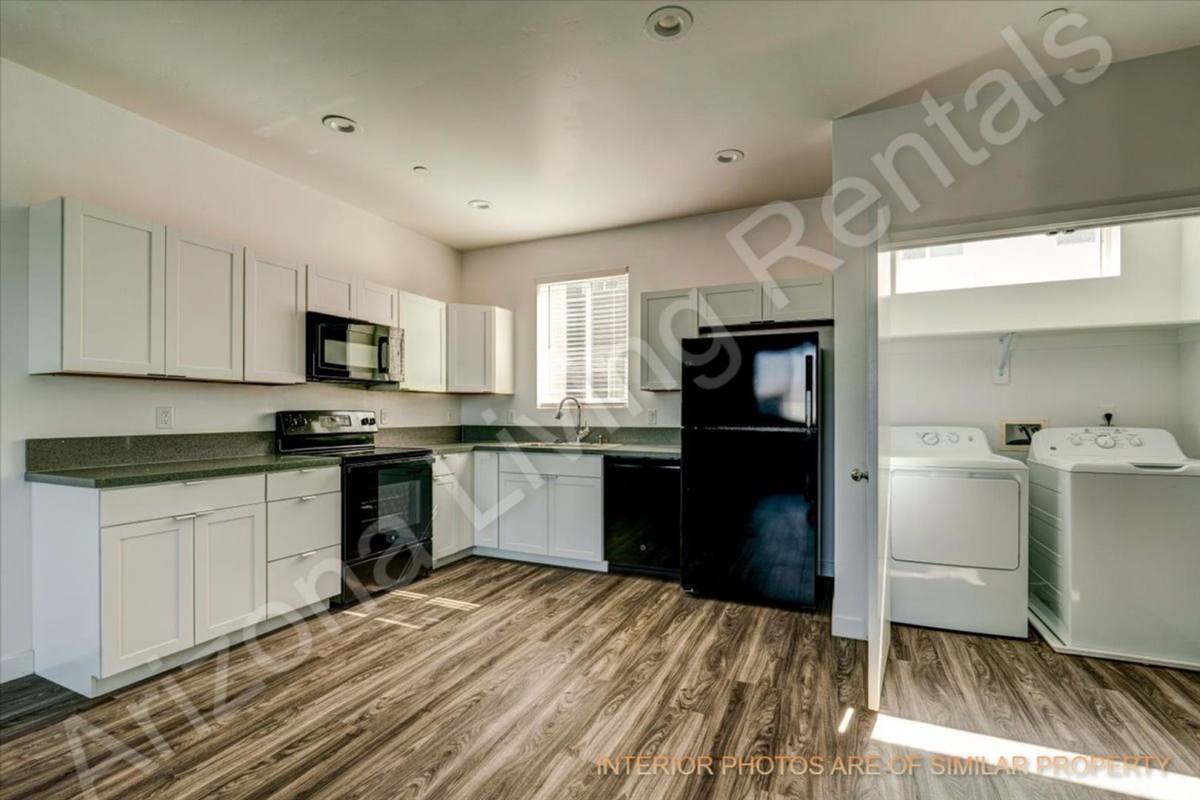 Apartment for rent at 2132 Moyo Dr, Lake Havasu City, AZ 86403