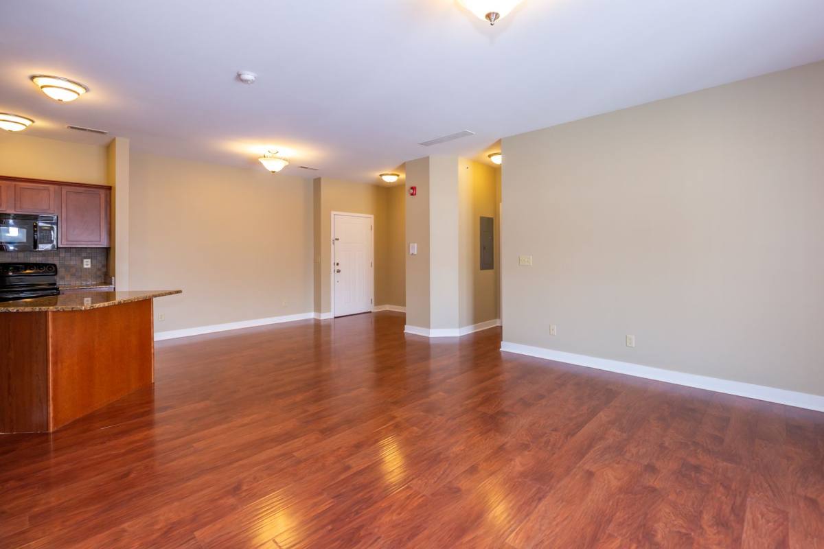 Apartment for rent at 2179 Sycamore Rd, Dekalb, IL 60115