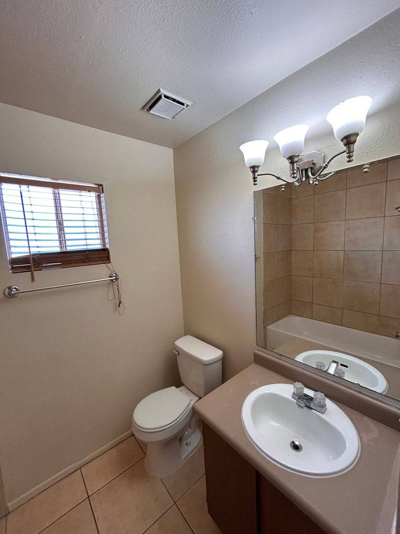 Apartment for rent at 1409 - 1417 N El Rio Dr, Tucson, AZ 85745