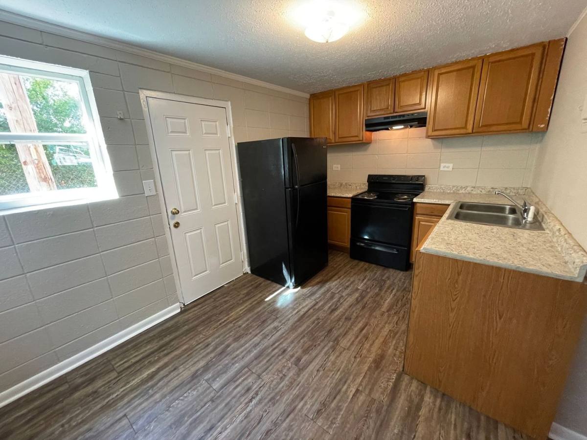 Apartment for rent at 308 McBrayer St, Shelby, NC 28150