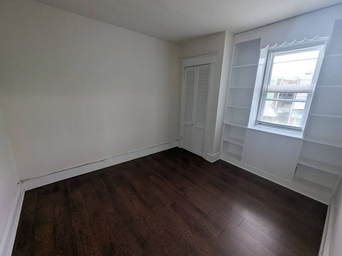 House for rent at 929 Edgemore Rd, Philadelphia, PA 19151