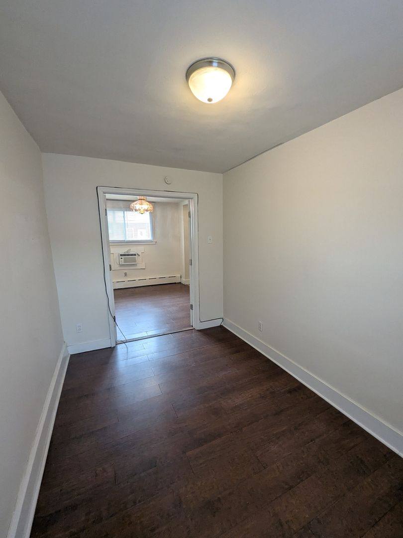 House for rent at 929 Edgemore Rd, Philadelphia, PA 19151