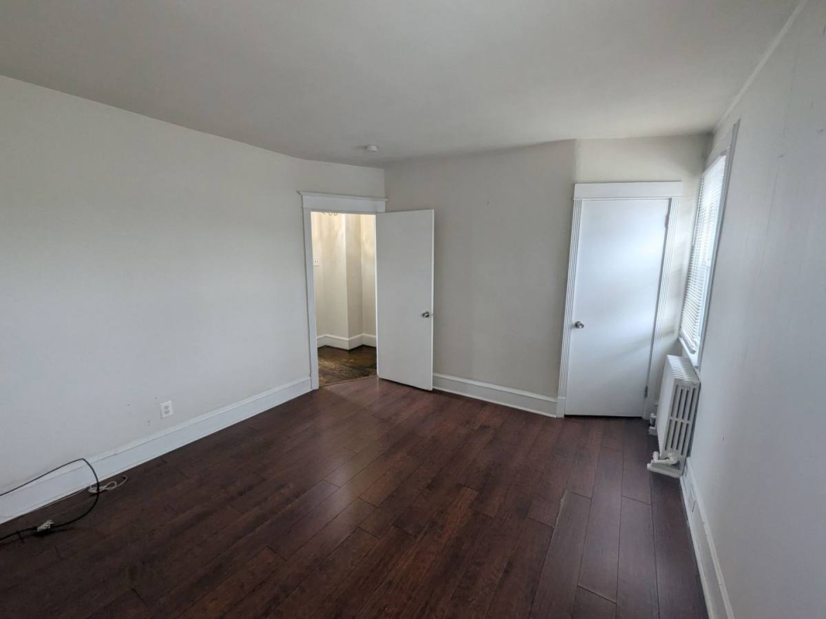 House for rent at 929 Edgemore Rd, Philadelphia, PA 19151