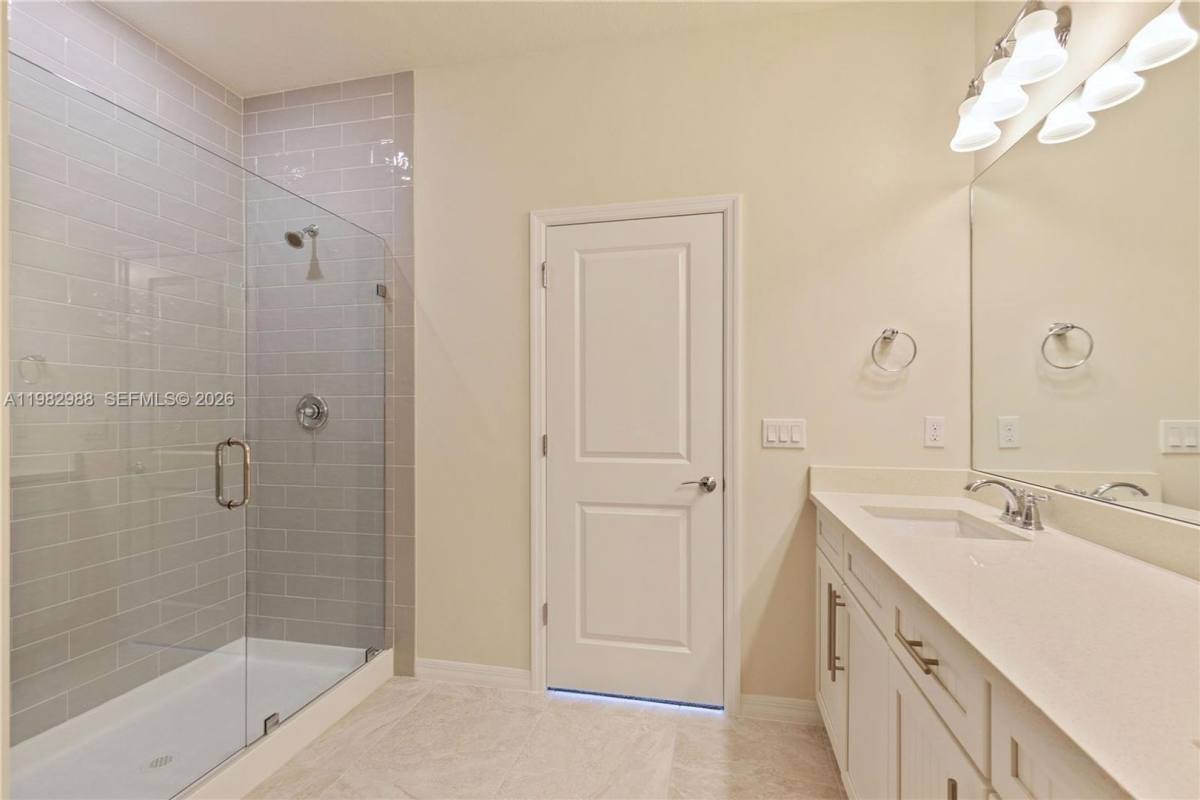 Townhouse for rent at 1455 Silk Oak Dr, Hollywood, FL 33021