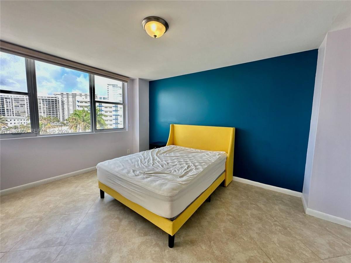 Condo for rent at 3180 S Ocean Dr, Hallandale, FL 33009