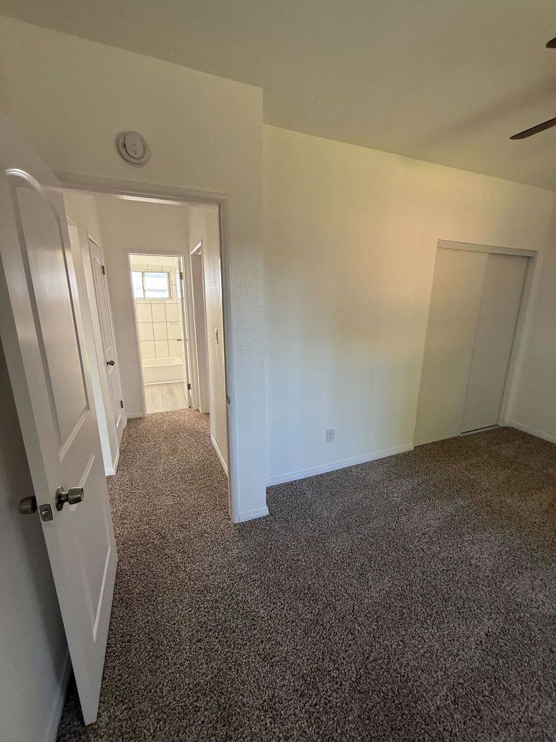 Apartment for rent at 2109-2209 W Myrtle St, Santa Ana, CA 92703