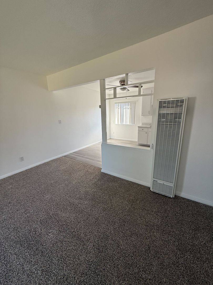 Apartment for rent at 2109-2209 W Myrtle St, Santa Ana, CA 92703