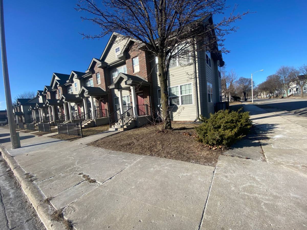 Townhouse for rent at 1702 W Center St, Milwaukee, WI 53206