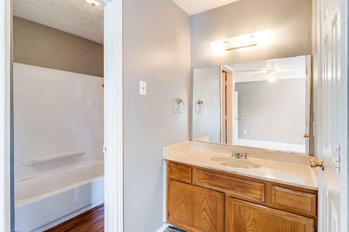 Apartment for rent at 2354 Little Pocket Rd, Dallas, TX 75228