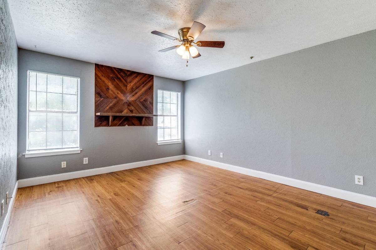 Apartment for rent at 2354 Little Pocket Rd, Dallas, TX 75228