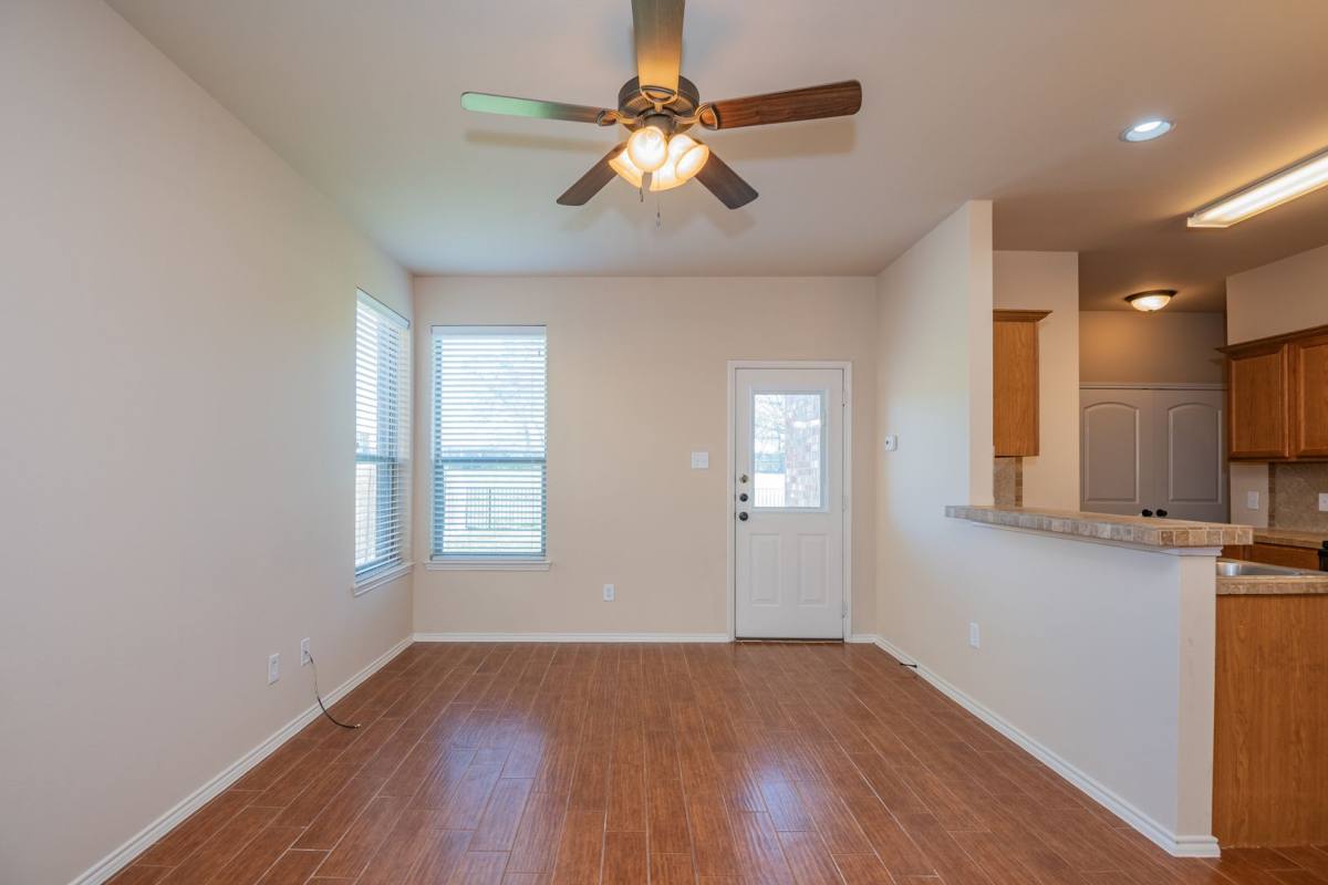 Townhouse for rent at 1426 Piedmont Dr, Mansfield, TX 76063